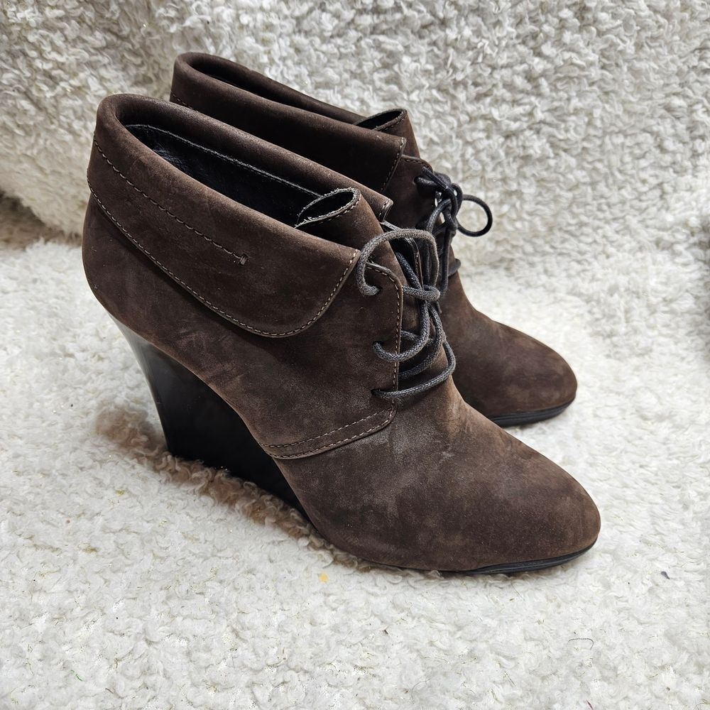 Tod's Dark Brown Leather Laceup Wedge Ankle‎ Booties sz 39.5
